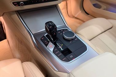 BMW 320iA
