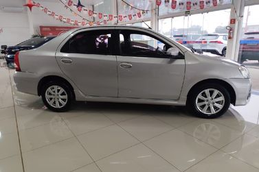 Toyota ETIOS