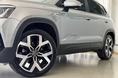 VolksWagen TAOS