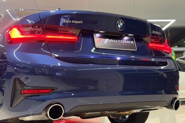 BMW 320iA