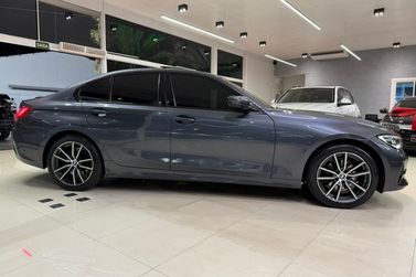BMW 320iA