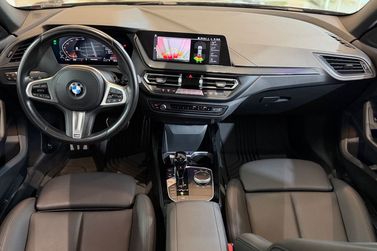 BMW 218i