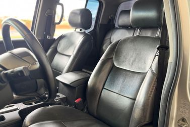 Nissan Frontier