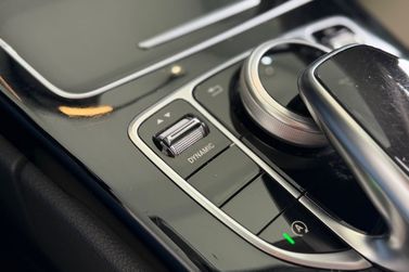 Mercedes-Benz C-180