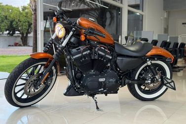 HARLEY-DAVIDSON XL