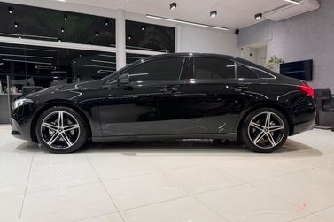 Mercedes-Benz A