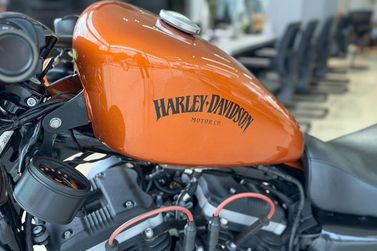HARLEY-DAVIDSON XL