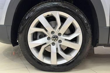 VolksWagen TAOS
