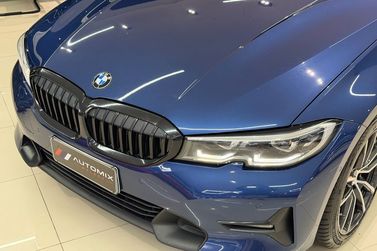 BMW 320iA