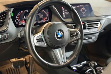 BMW 218i