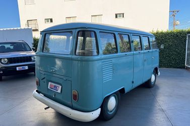 VolksWagen Kombi