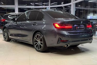 BMW 320iA