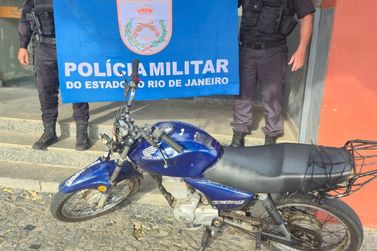 Adolescente &eacute; apreendido ap&oacute;s empinar moto em via movimentada em Para&iacute;ba do Sul