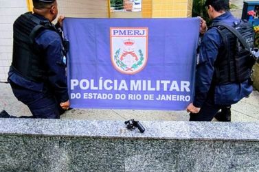 Homem &eacute; preso por porte ilegal de arma de fogo em Tr&ecirc;s Rios