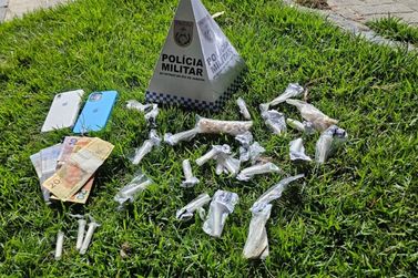 PM apreende drogas durante abordagem em Para&iacute;ba do Sul