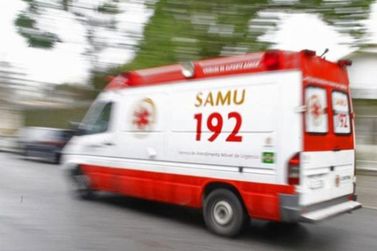 Colis&atilde;o frontal deixa cinco feridos entre Umuarama e Serra dos Dourados