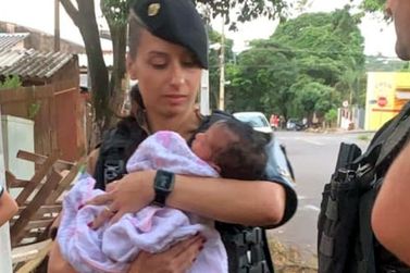 Policiais militares salvam beb&ecirc; que engasgou com leite materno em Cianorte