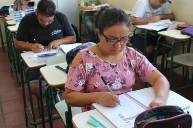 Abertas inscrições para exames da EJA do Ensino Médio em Umuarama e região
