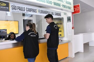 Procon faz operação especial de fiscalização na Rodoviária de Umuarama