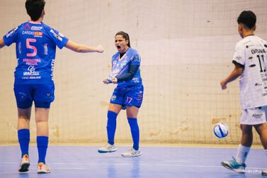 Futsal feminino e masculino de Umuarama jogam neste domingo em casa