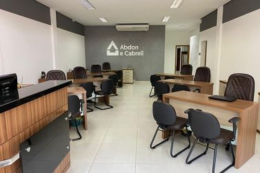 Campanha Black Immobile da Abdon e Cabrelli traz ofertas exclusivas em Umuarama