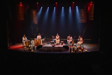 Grupo Brejeiras homenageia Clara Nunes com espetáculo gratuito em Umuarama