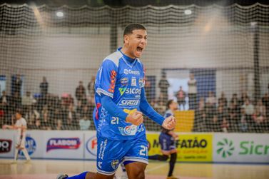 Umuarama Futsal duela com o Campo Mourão pela Liga Nacional nesta terça