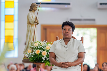 Irm&atilde; Joiciele professa votos perp&eacute;tuos em celebra&ccedil;&atilde;o em Tapejara