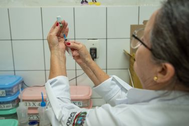 Com 17% do p&uacute;blico priorit&aacute;rio imunizado, vacina da gripe tem baixa ades&atilde;o em Umuarama