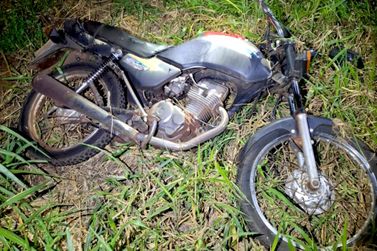 Motociclista morre ap&oacute;s perder controle e bater em canaleta na PR-681, em Alto Piquiri