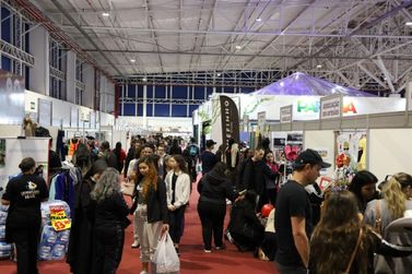 Caf&eacute; da manh&atilde; de lan&ccedil;amento do Mega Outlet 2026 ter&aacute; sorteio dos estandes, na ter&ccedil;a
