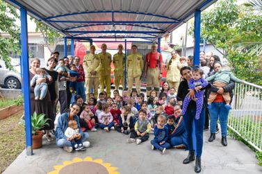 CMEI Graciliano Ramos realiza simulado de evacua&ccedil;&atilde;o e treina alunos para emerg&ecirc;ncias