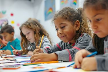 Concurso Cultural do Sicoob destaca a coopera&ccedil;&atilde;o como caminho para solu&ccedil;&otilde;es criativas