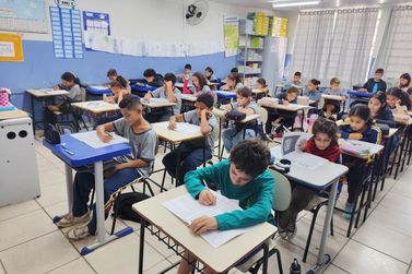 Mais de 2 mil alunos realizam Prova Paran&aacute; Diagn&oacute;stica nesta semana em Umuarama