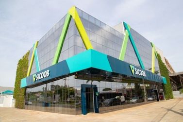 Poupan&ccedil;a Premiada Sicoob sorteia Hilux, motos e viagens para a fam&iacute;lia