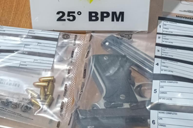 Briga durante jogo de baralho termina com apreens&atilde;o de arma em Umuarama