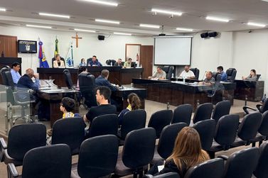 C&acirc;mara de Umuarama aprova R$ 3 milh&otilde;es para esporte e obras no Parque de Exposi&ccedil;&otilde;es