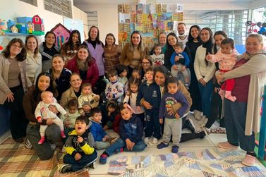 CMEI homenageia escritora &Acirc;ngela Russi e celebra legado da Biblioteca Itinerante