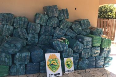 Homem &eacute; preso com carga de maconha avaliada em R$ 3 milh&otilde;es em Icara&iacute;ma