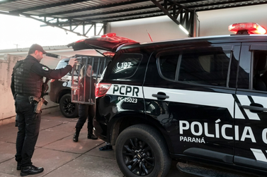 Mulheres suspeitas de liga&ccedil;&atilde;o com o PCC s&atilde;o alvos de buscas da Pol&iacute;cia Civil em Umuarama