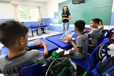 Prova Nacional Docente ser&aacute; usada como pontua&ccedil;&atilde;o nos pr&oacute;ximos PSS de Umuarama