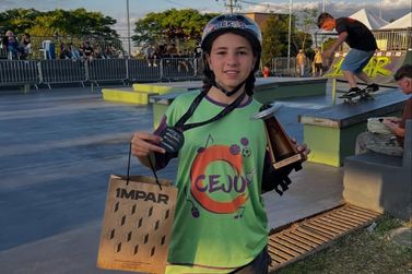 Skatista umuaramense Rebeca Peixe &eacute; contemplada com bolsa de incentivo estadual