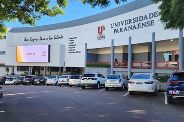 Unipar promove encontros para troca de figurinhas da Copa do Mundo em seus campi