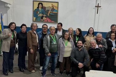 ARA Jabuticabeiras entrega medalhas e debate recupera&ccedil;&atilde;o da depend&ecirc;ncia em Umuarama