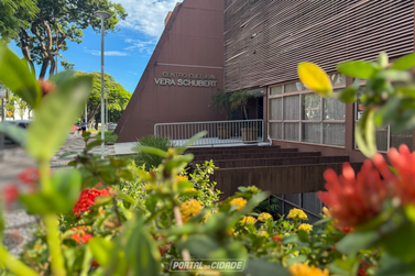Centro Cultural recebe pe&ccedil;a gratuita sobre conscientiza&ccedil;&atilde;o e autismo em Umuarama