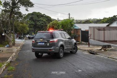 Pol&iacute;cia revela detalhes do cerco que terminou com a morte de homem em Umuarama