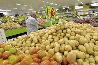 Pre&ccedil;os da cesta b&aacute;sica apresentam forte aumento em rela&ccedil;&atilde;o a junho em Umuarama
