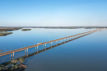 Reforma na Ponte Ayrton Senna exige aten&ccedil;&atilde;o de condutores que sa&iacute;rem de Umuarama