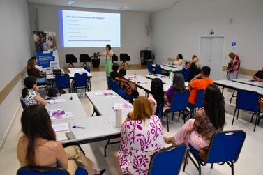 Umuarama recebe oficina para promover passeios e viagens mais seguras ao p&uacute;blico feminino