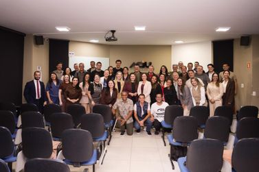 Aciu recebe caravana da Federaminas e apresenta projetos e servi&ccedil;os